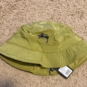 NWT Stussy Metallic Nylon Bungee Bucket Hat Green L/XL
